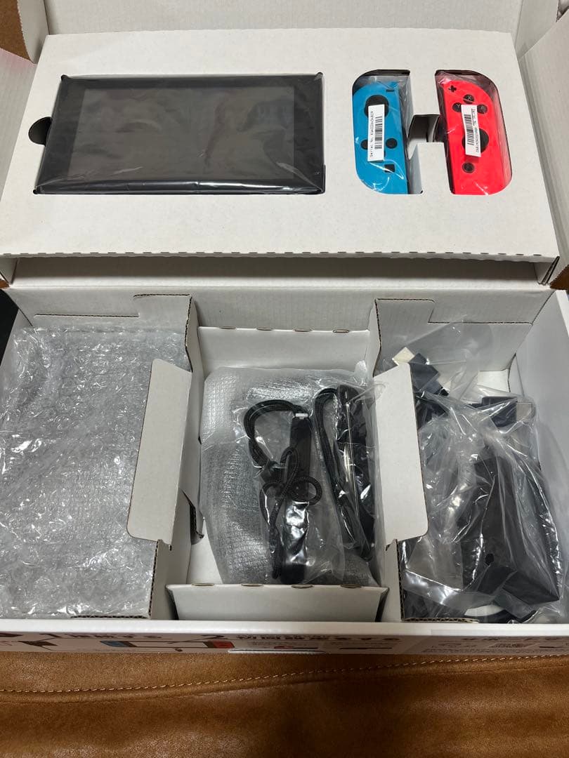 Nintendo Switch 本体 赤/青 Joy-Con＋コントローラー