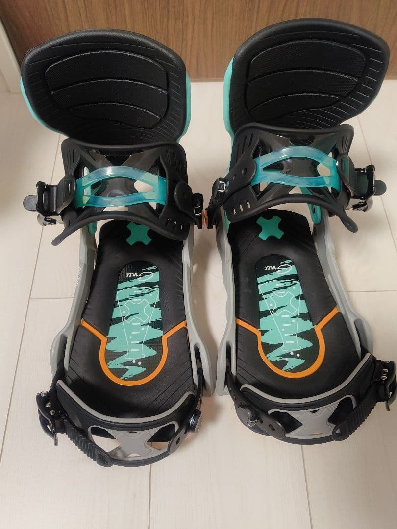 【最終値下げ】25/26 BENTL AXTION サイズM