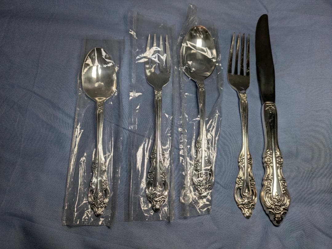 ステンレス 銀メッキ カトラリーセット 木製収納ケース付き