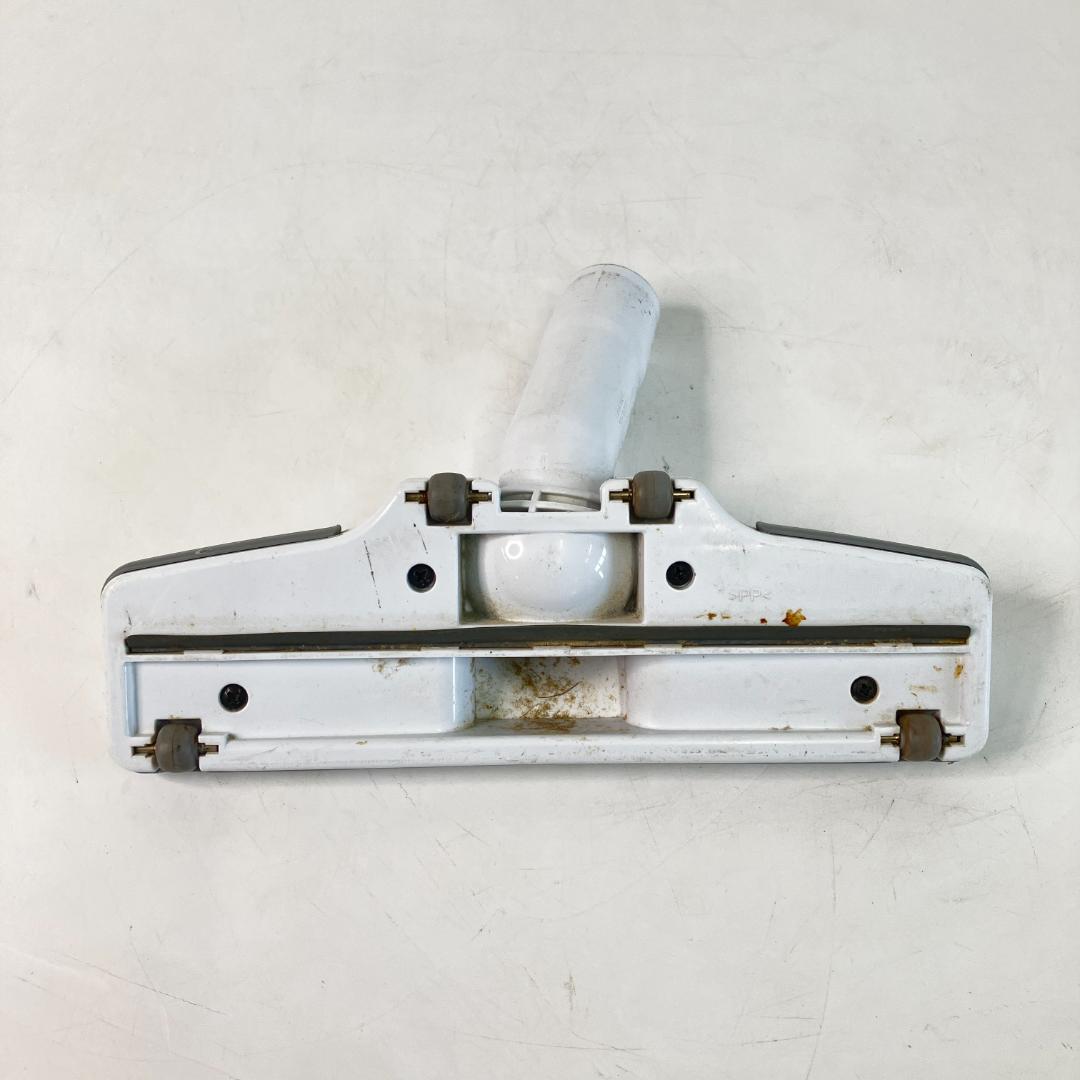 マキタ コードレス掃除機 カプセル式 軽量 バッテリ充電器付 CL141FD