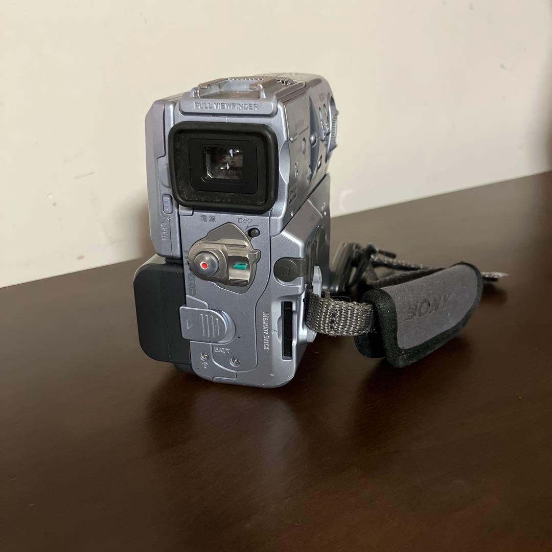 SONY ソニー Handycam ビデオカメラDCR-PC9