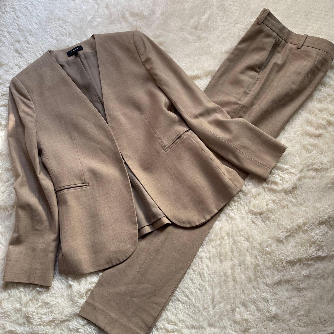 セオリー ノーカラージャケット パンツスーツ セットアップ ベージュ