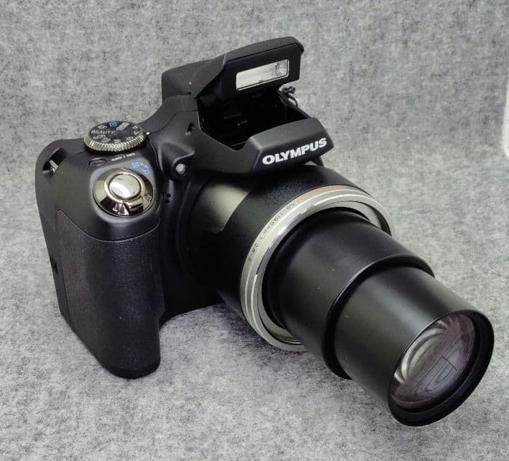 デジタルカメラ OLYMPUS CAMEDIA SP-590UZ