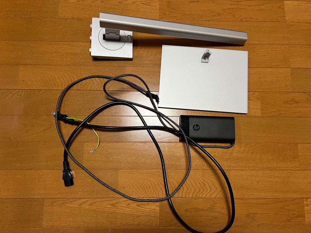 HP U32 4K HDRディスプレイ