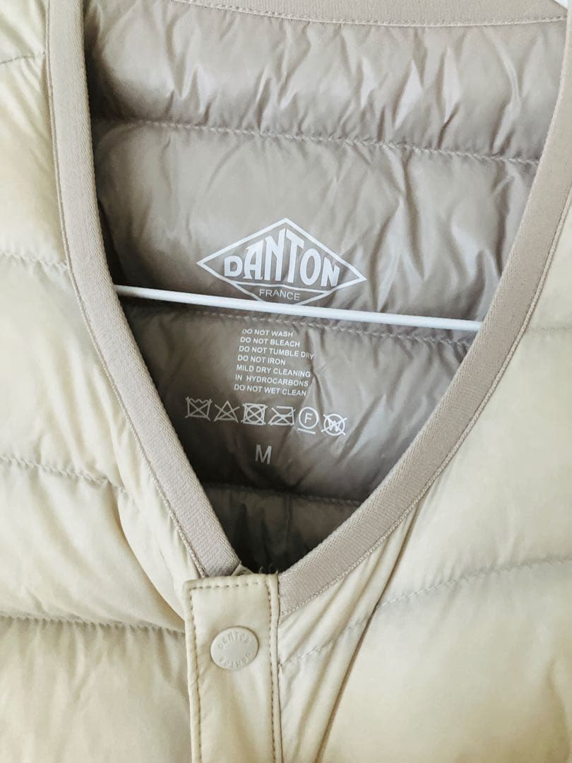 12/15まで出品❣️DANTON ベージュ ダウンベスト M