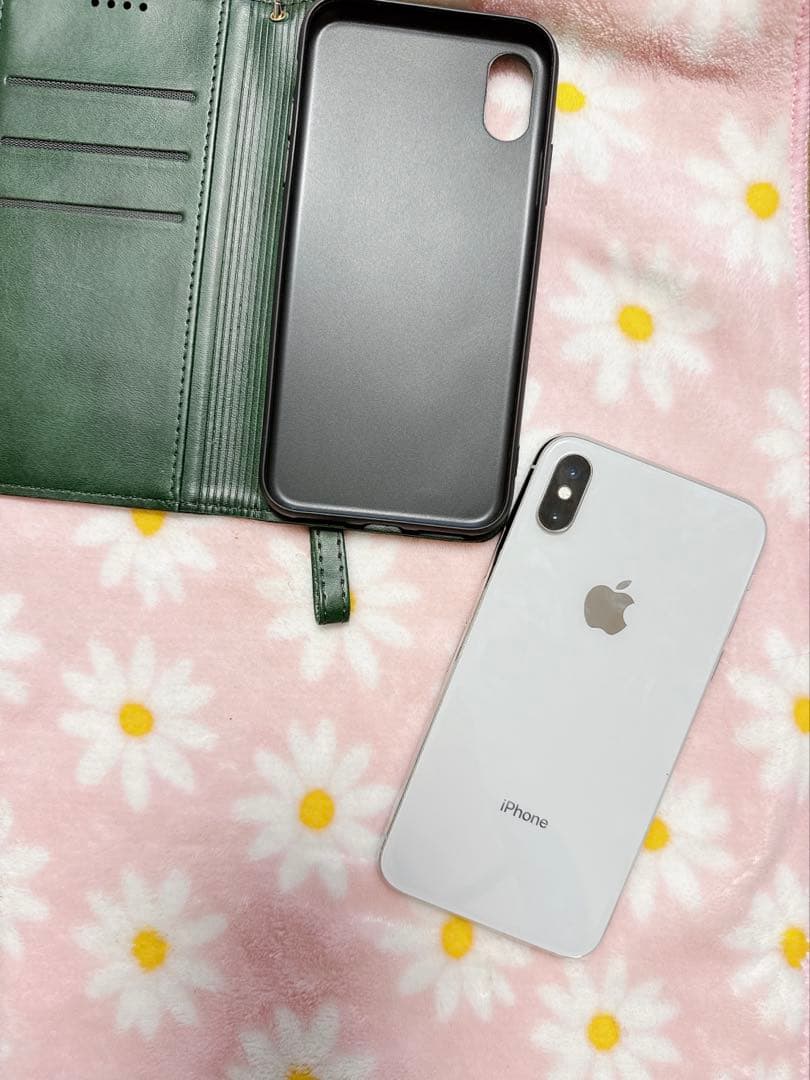 Apple iPhone X 64GB sim フリー♡ケース付き