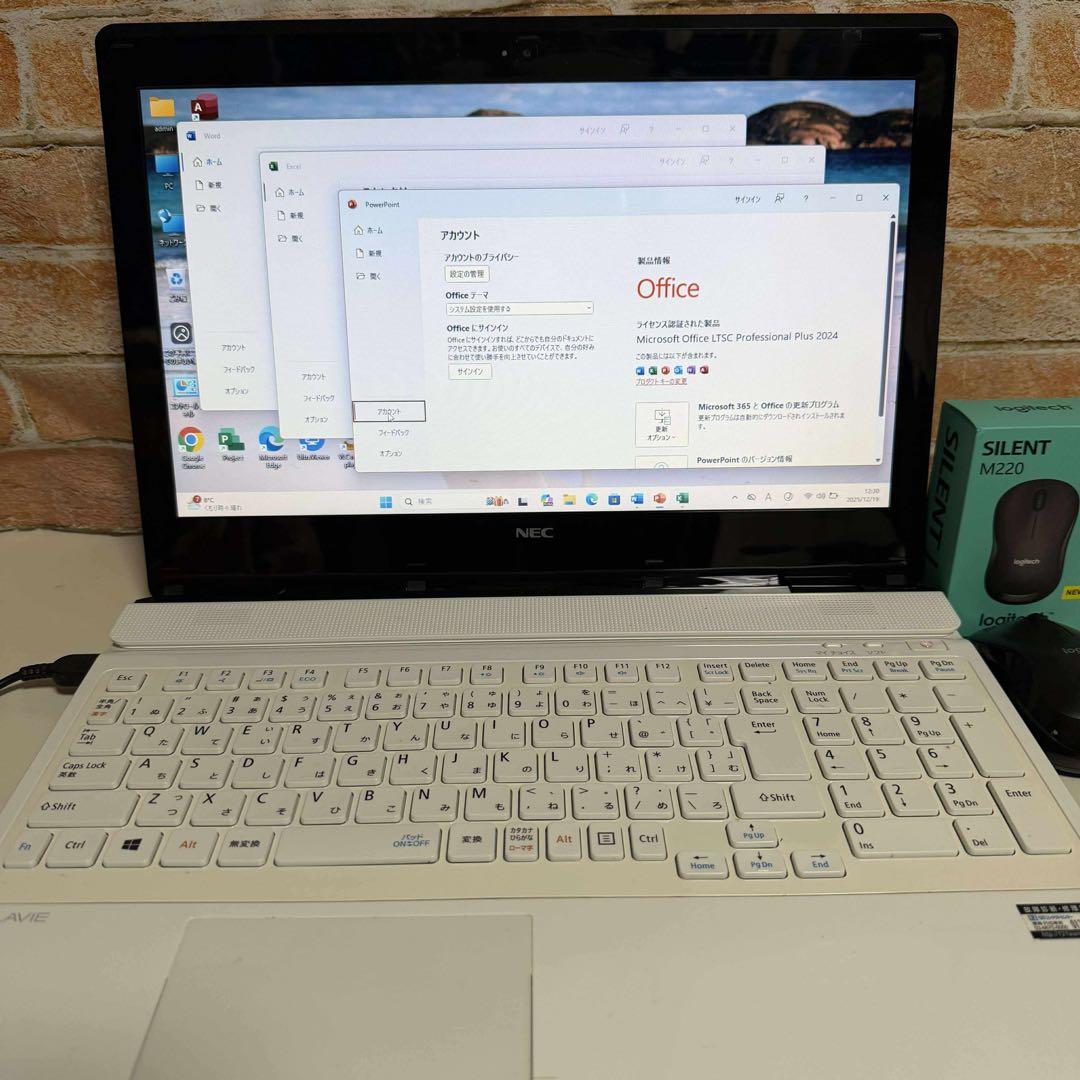 NECノート PC ホワイトSSD128GB Windows 11 オフィス付