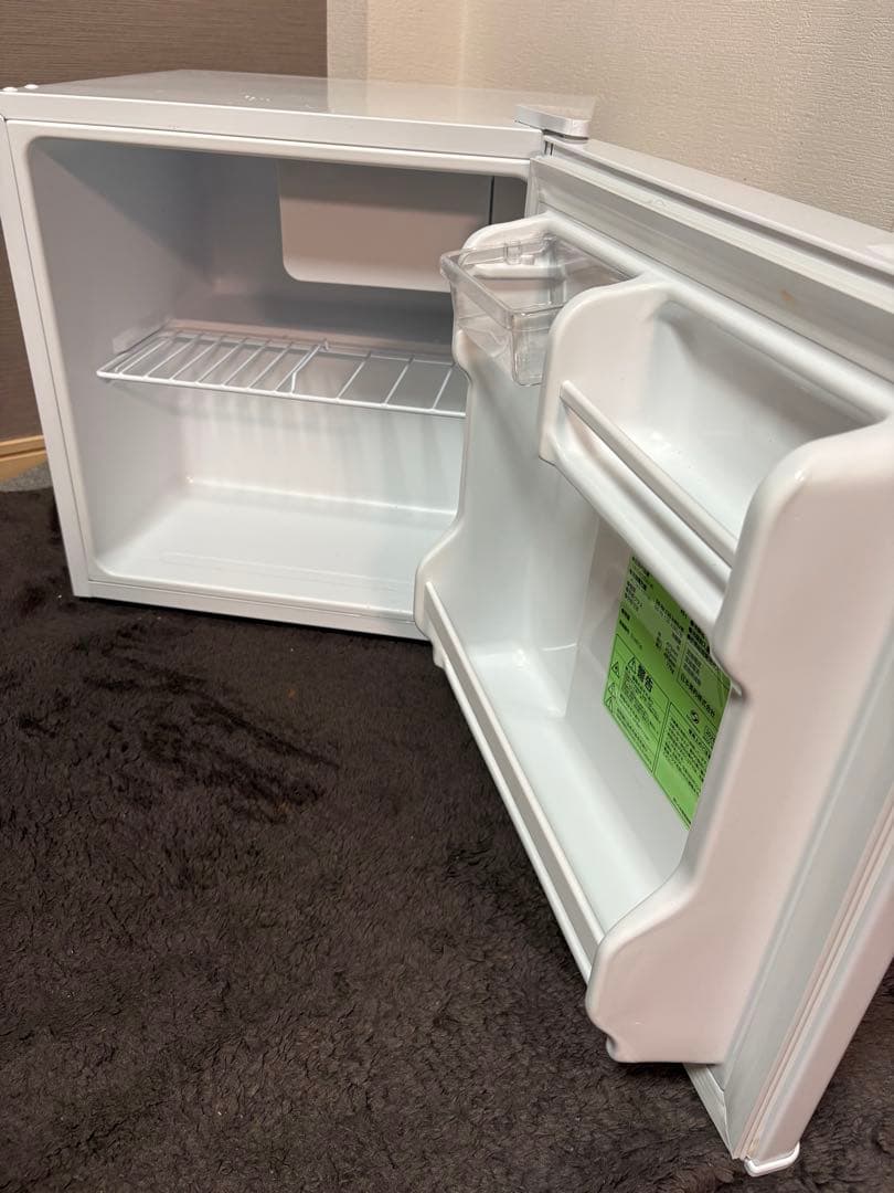 comfee1ドア冷蔵庫 2025年製 45L RCD45WH/E