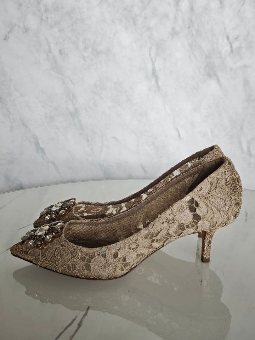 ゆりみり 【美品・現行モデル】 定価：¥156,200 レースパンプス