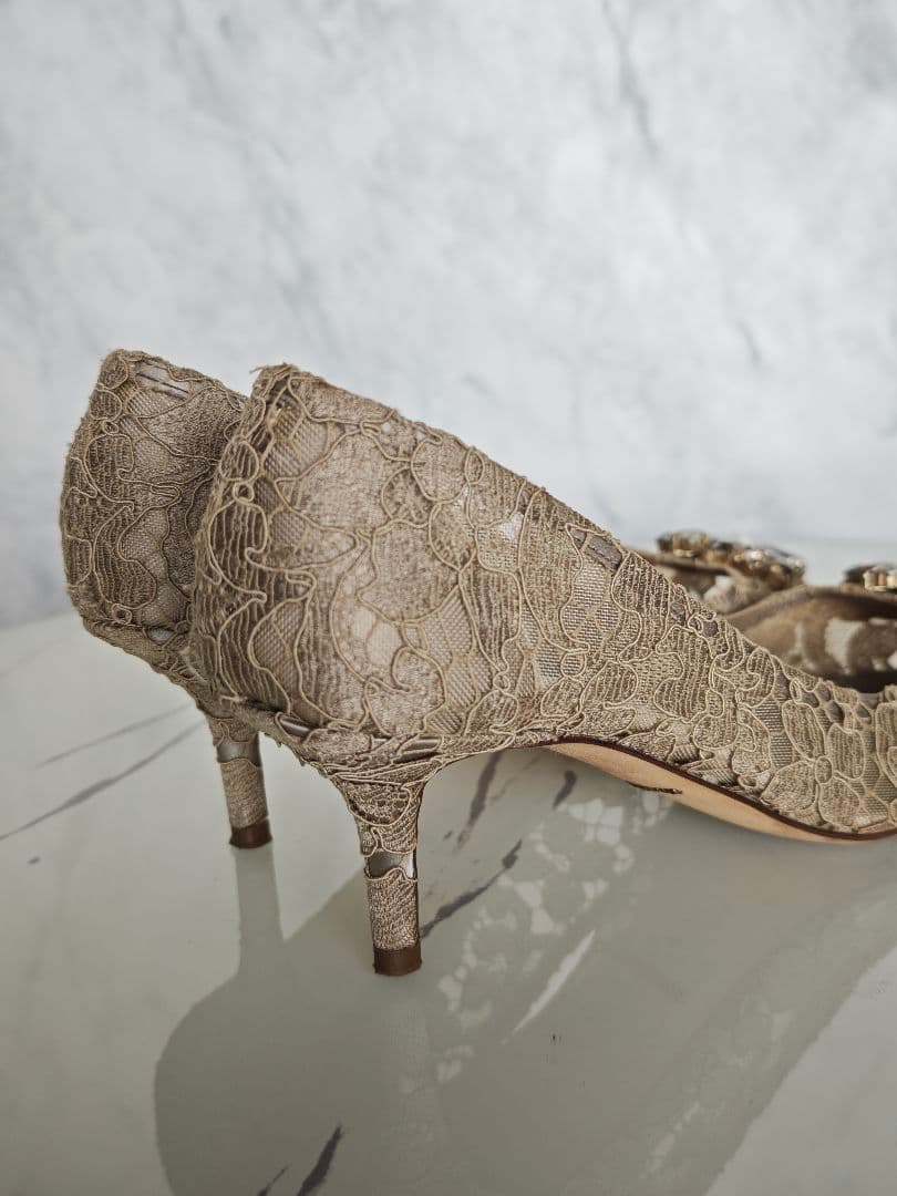 ゆりみり 【美品・現行モデル】 定価：¥156,200 レースパンプス