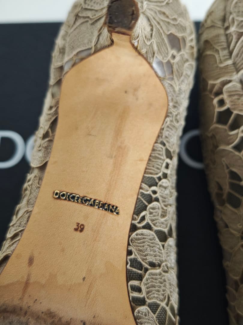 ゆりみり 【美品・現行モデル】 定価：¥156,200 レースパンプス