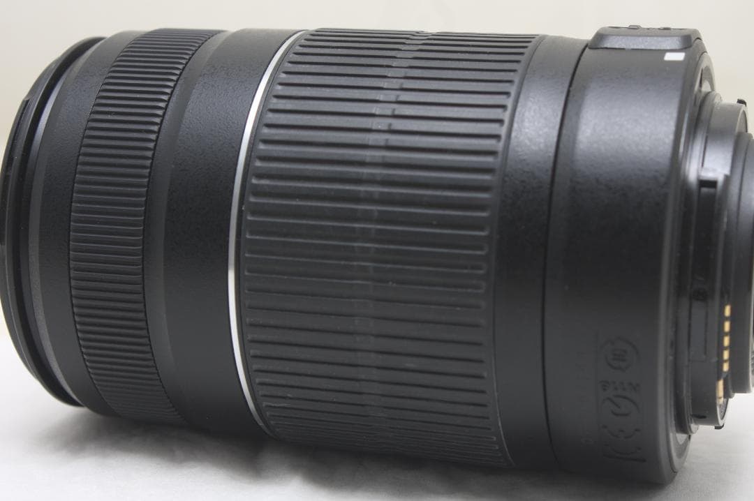 キヤノン EF-S 55-250mm F4-5.6 IS II