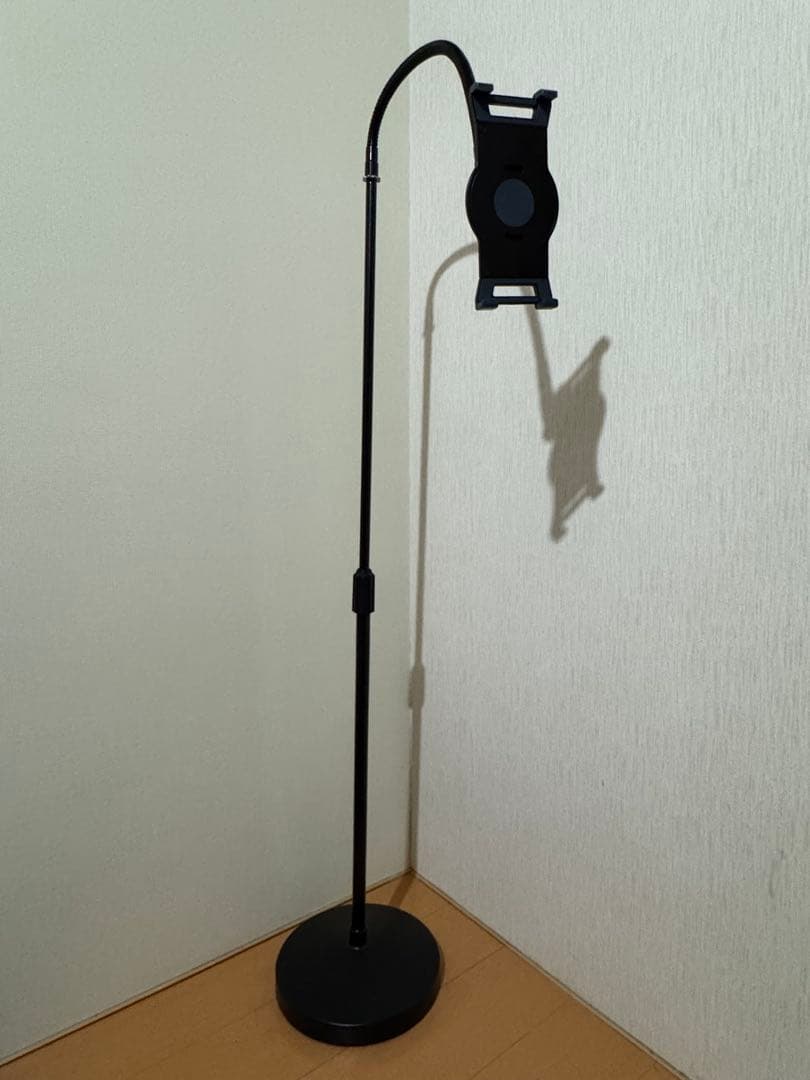 サンワ　タブレット　スタンド