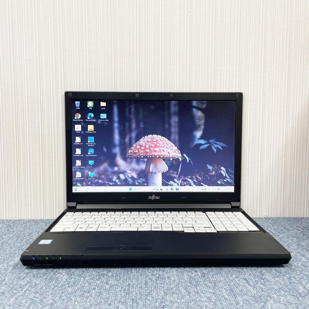 富士通　メモリ16GB　オフィス2021　爆速SSD512GB　初期設定済み