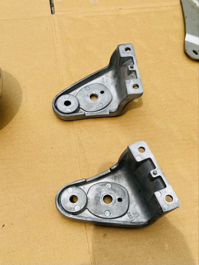 ゼファー1100用純正バックミラー他小物