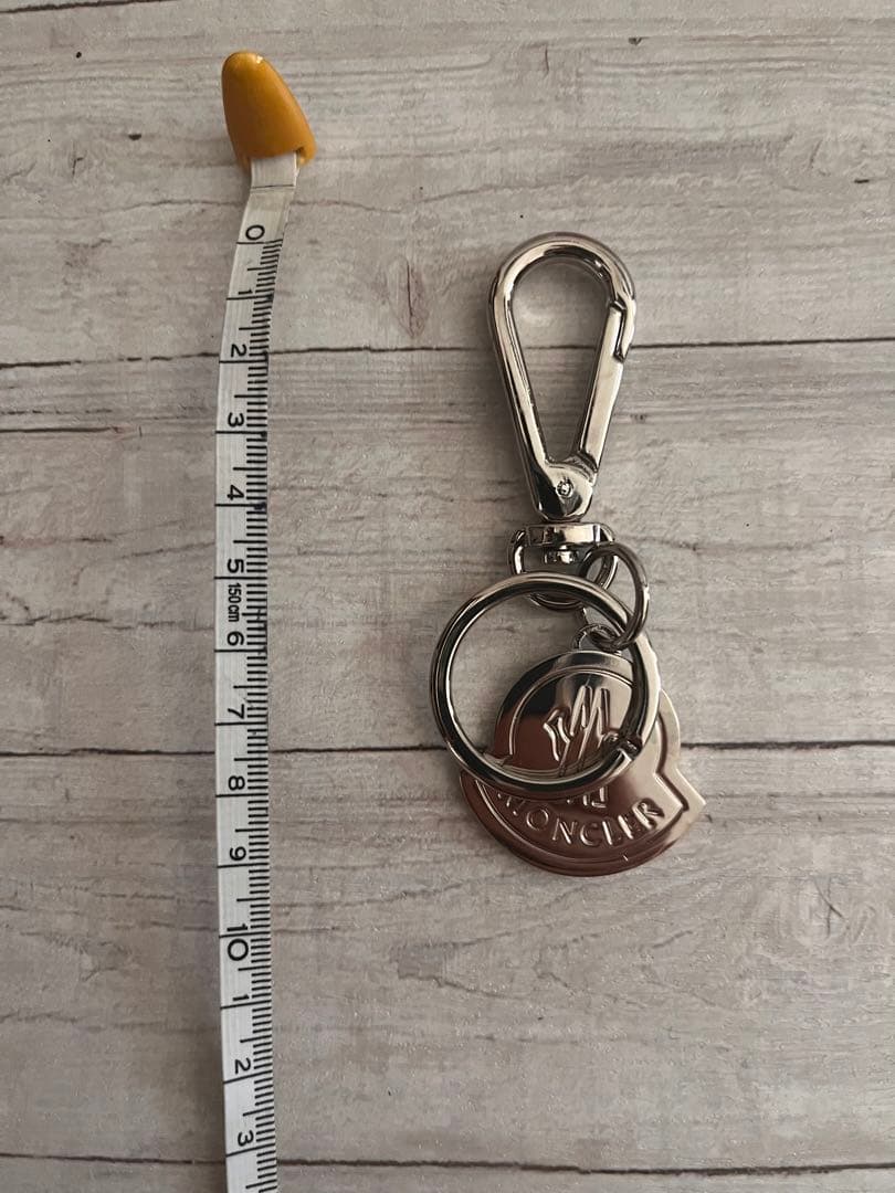 箱付★美品 MONCLERモンクレール ブランドロゴ シルバーキーホルダー