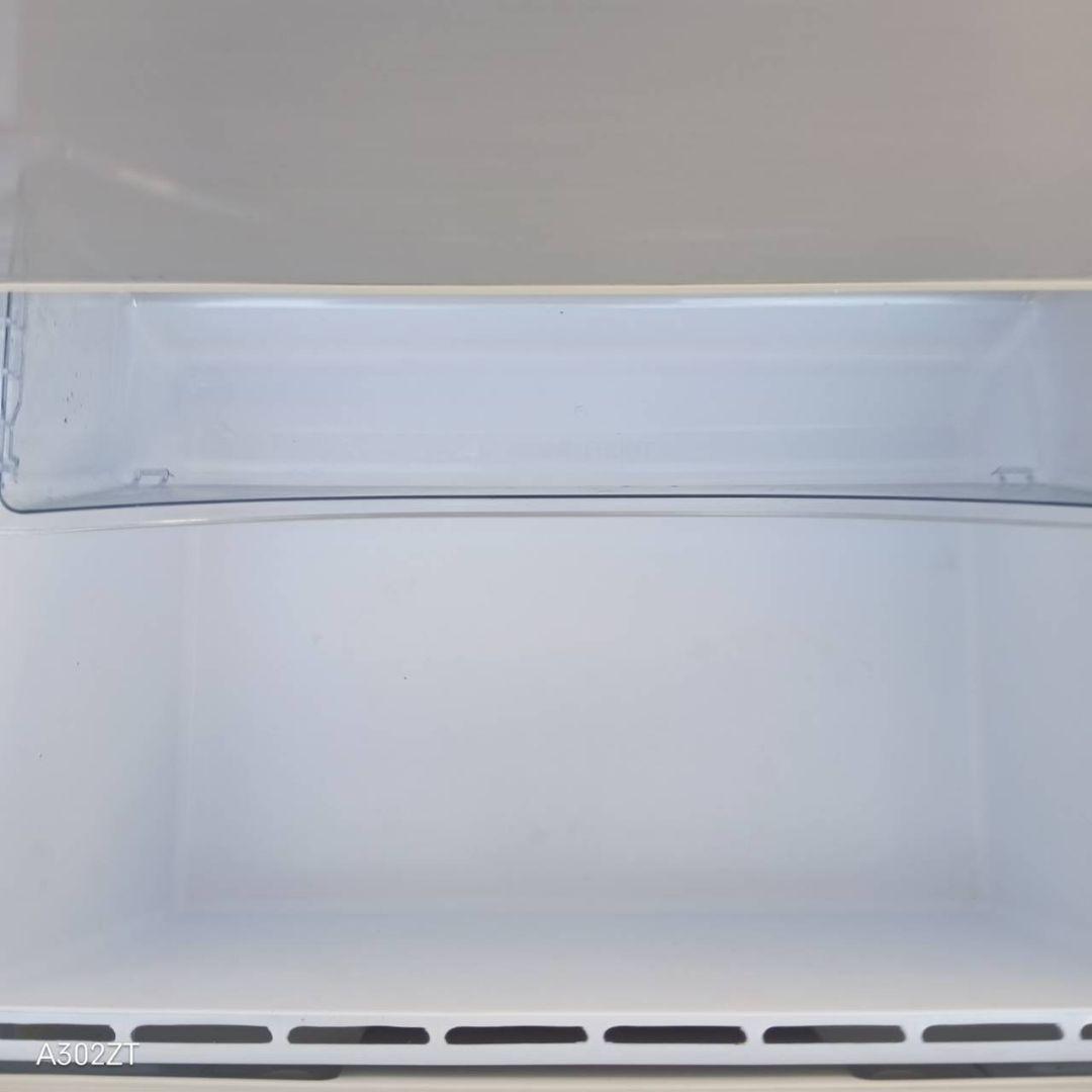 送料設置無料　最新モデル　アクア冷蔵庫　272L