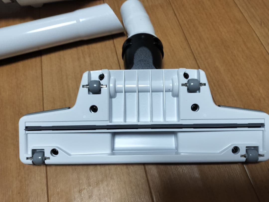 マキタ　充電式クリーナー18V 白　CL286FD　18V