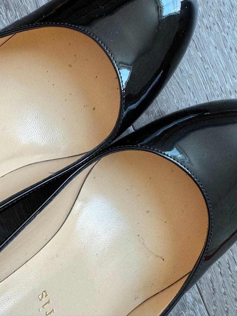 再々値下げ！美品クリスチャンルブタン ハイヒール