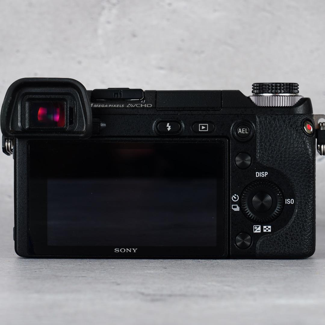 SONY NEX-6L完動品◆3088回◆64GB付◆即戦力フルセット