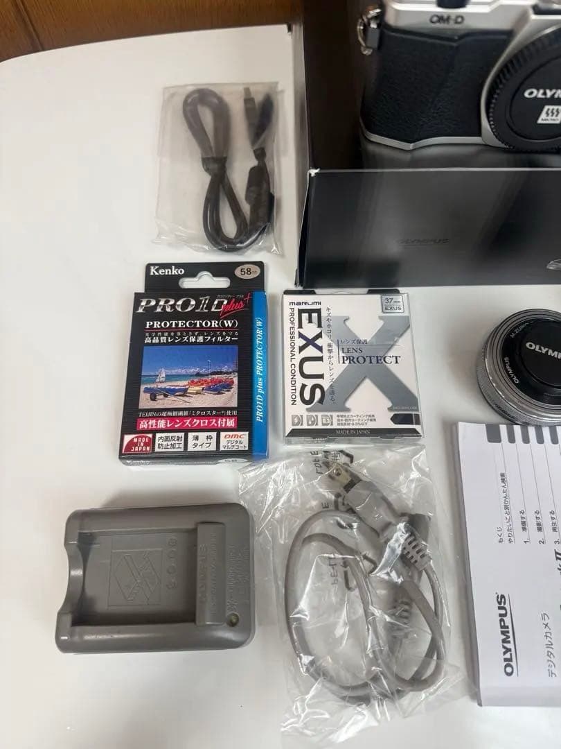 デジタルカメラ OLYMPUS OM-D E-M10 Mark II