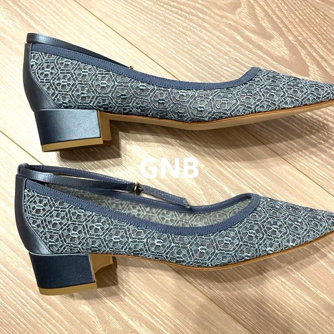 マノロブラニク未使用レースパンプス38ブルー金子綾さん大草直子さん愛用ブランド