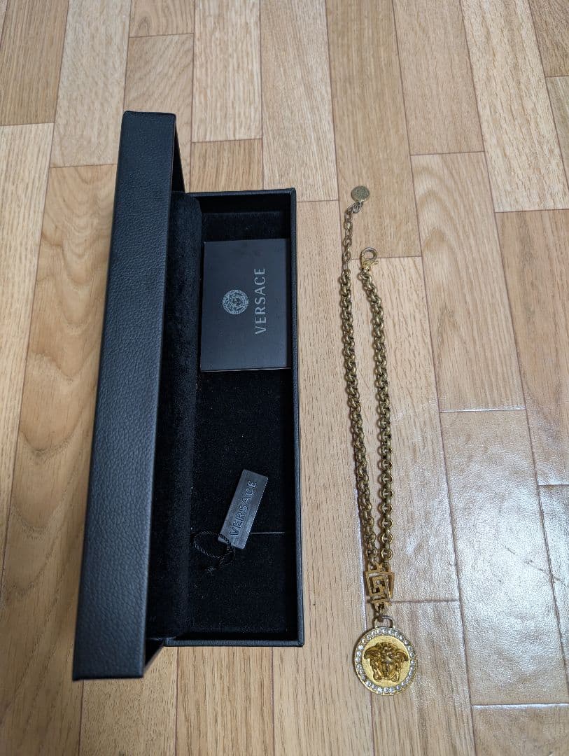 VERSACE メダリオンネックレス専用ページ