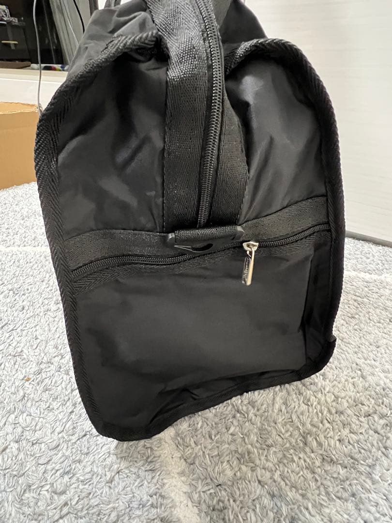 レスポートサック　サンリオ キティ ボストンバッグ ポーチ付き　ブラック