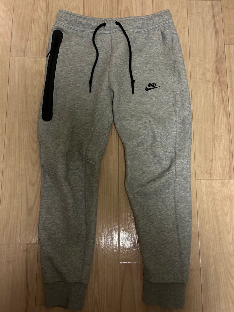 NIKEテックフリース セットアップ