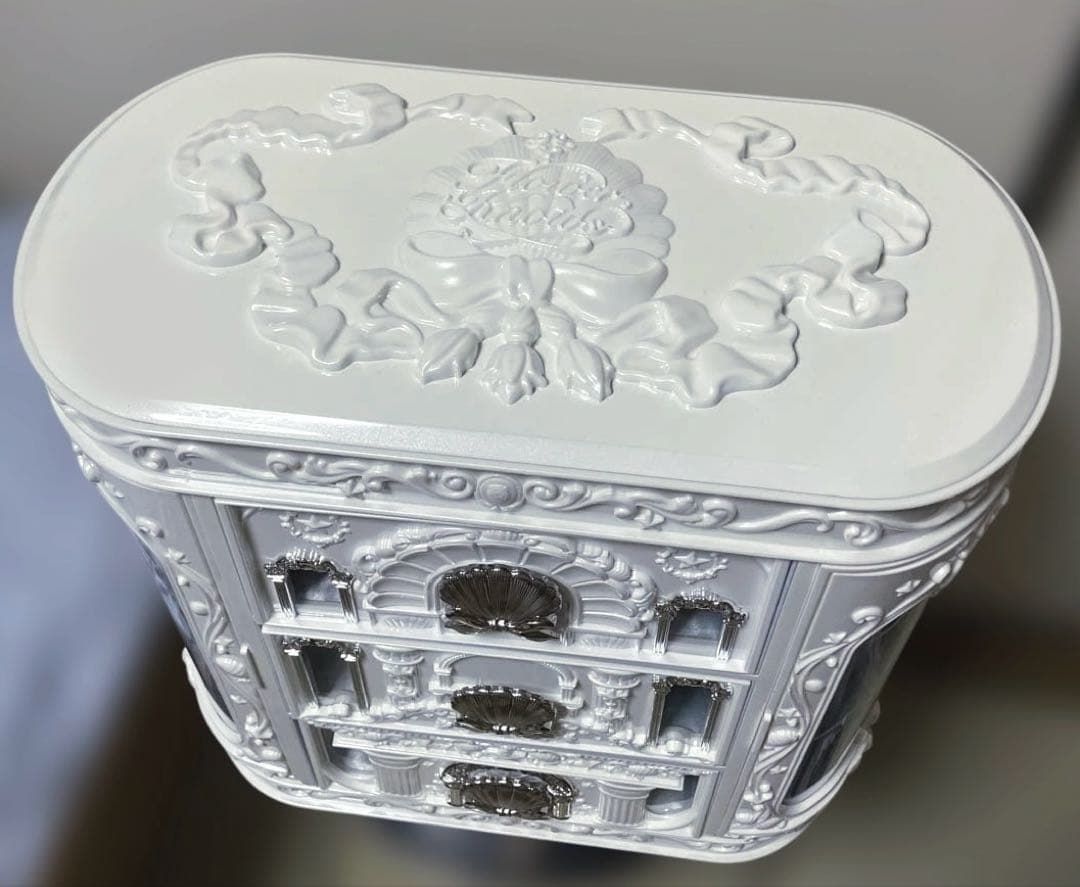 リ*ヲ様 フラワーノーズ シェルズジュエル コレクション メイクボックス