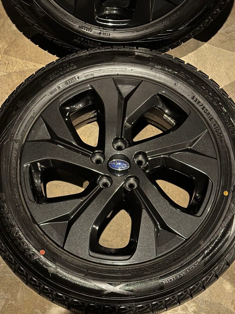 アウトバックBT5純正ホイール付スタッドレスタイヤ4本セット【12/31まで】