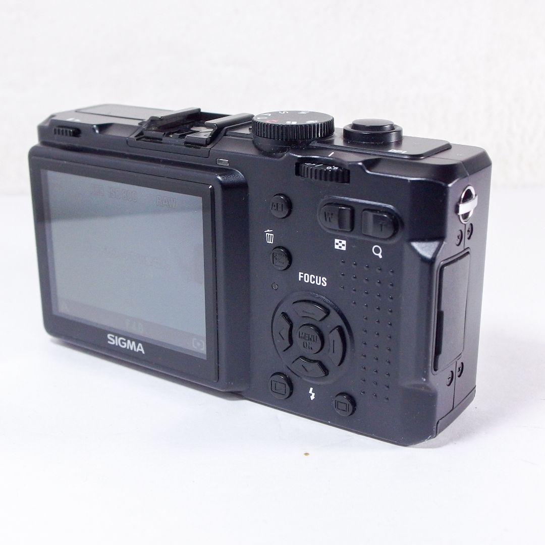 完動品 美品 希少 SIGMA シグマ DP1 DP2 充電器1個付