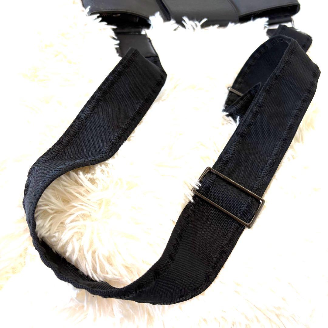 美品　ダンヒル ショルダーバッグ ブラック　メッセンジャーバック