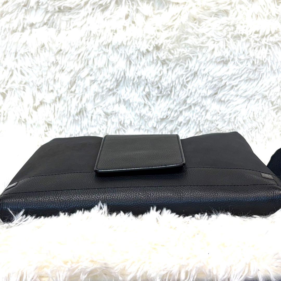 美品　ダンヒル ショルダーバッグ ブラック　メッセンジャーバック