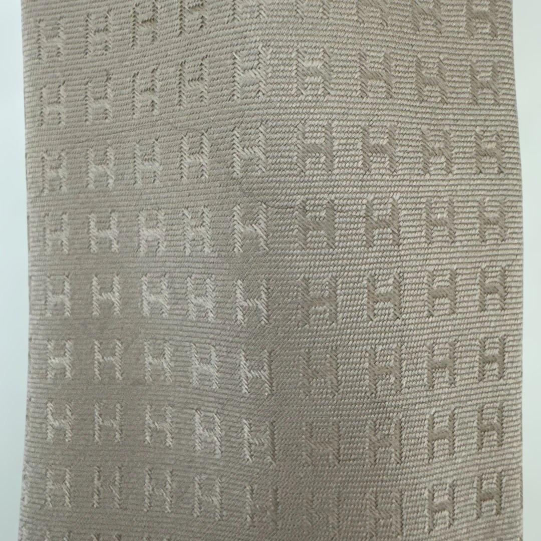 エルメス　ベージュ Hロゴ ネクタイ　ショップ袋付き