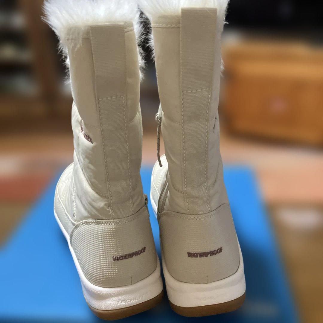 Columbia 防水、防寒、防温、オムニヒートスノーブーツ 箱付き