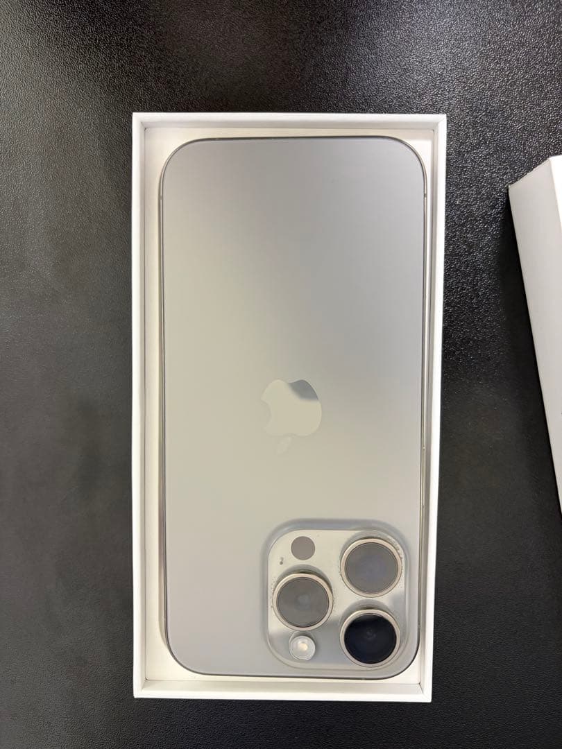 スマートフォン本体 Apple iPhone 15 Pro