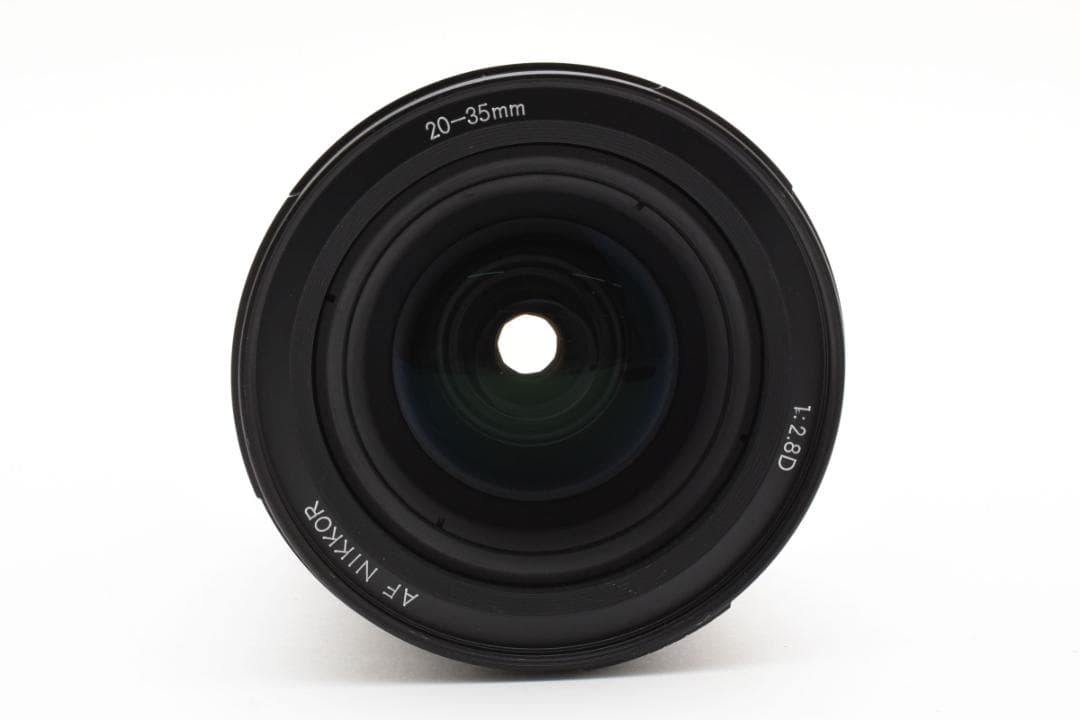 ニコン AF NIKKOR 20-35mm F2.8 D