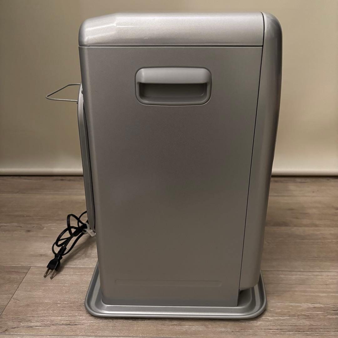 ダイニチ　石油ファンヒーター 　FW-E32S3 ライトシルバー