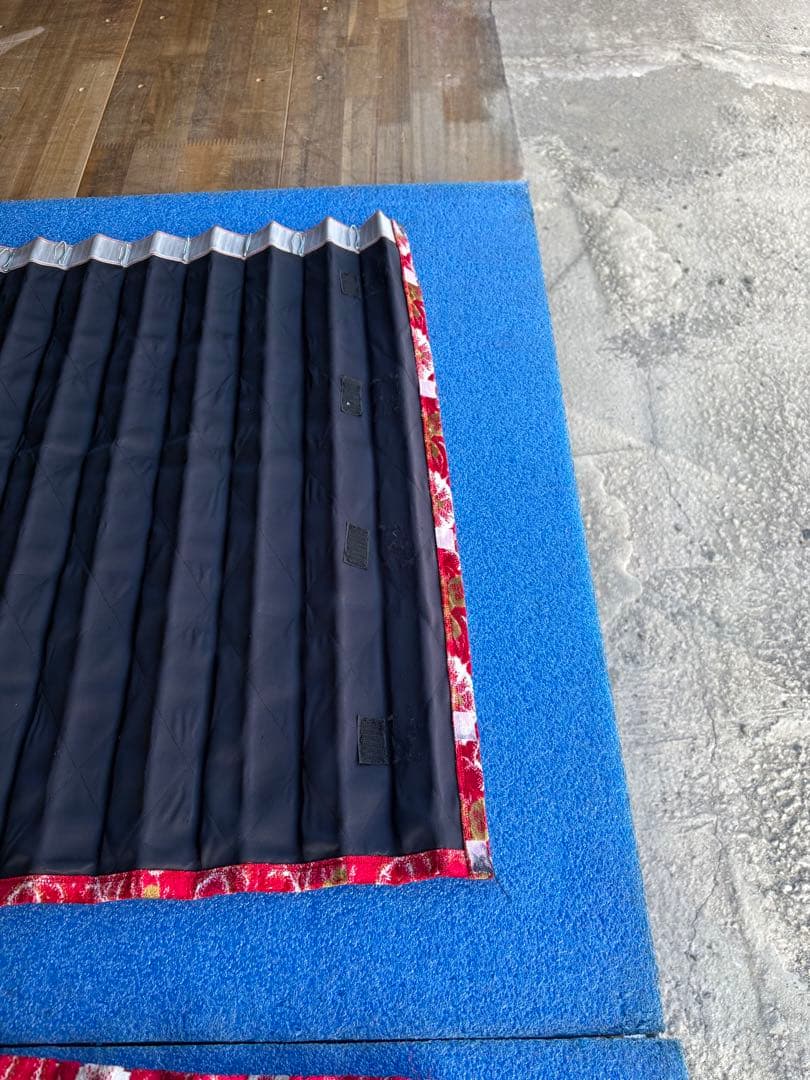 大花束 レッド 仮眠カーテン ハンドルカバー