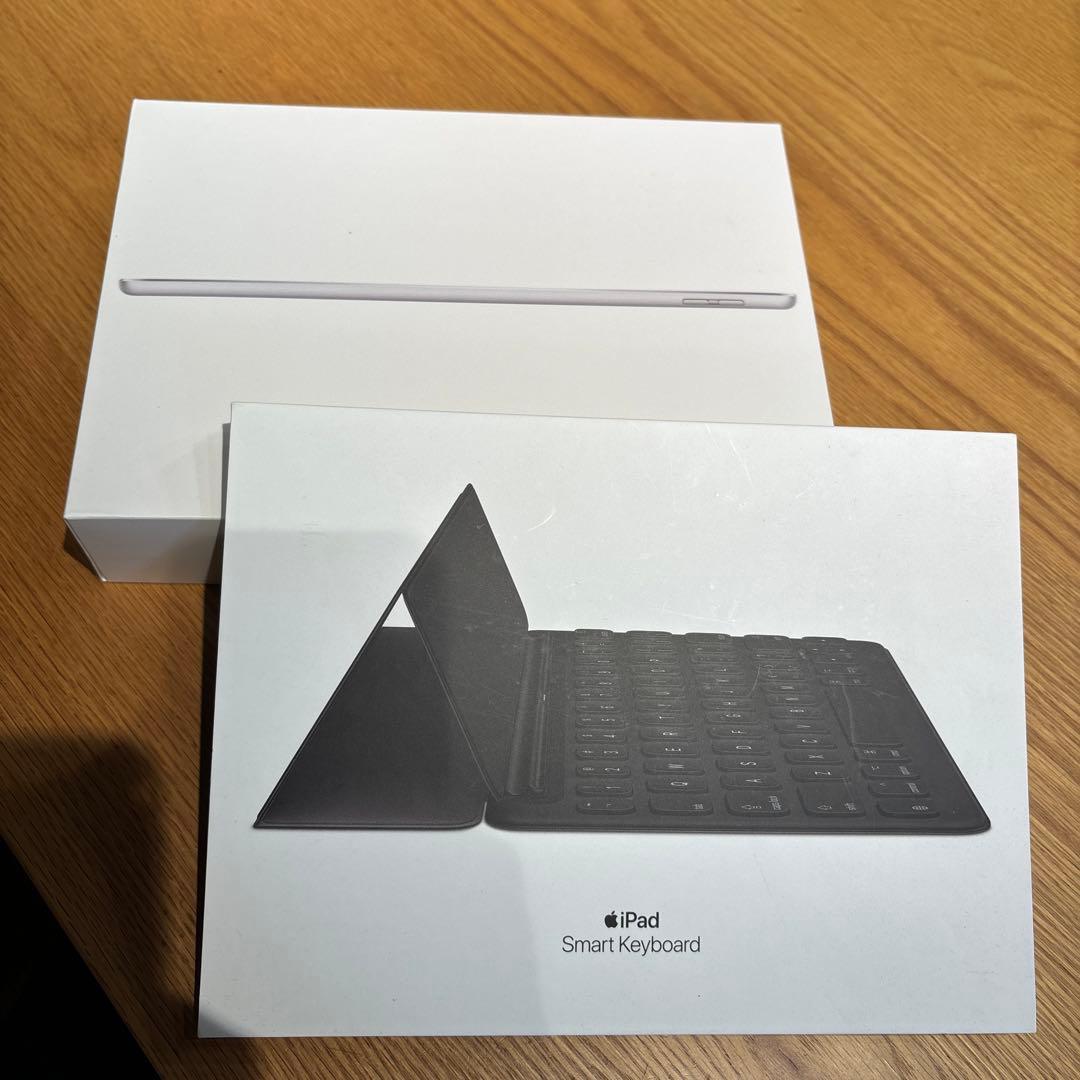 iPad (第9世代) 64GB + Smart Keyboard セット美品
