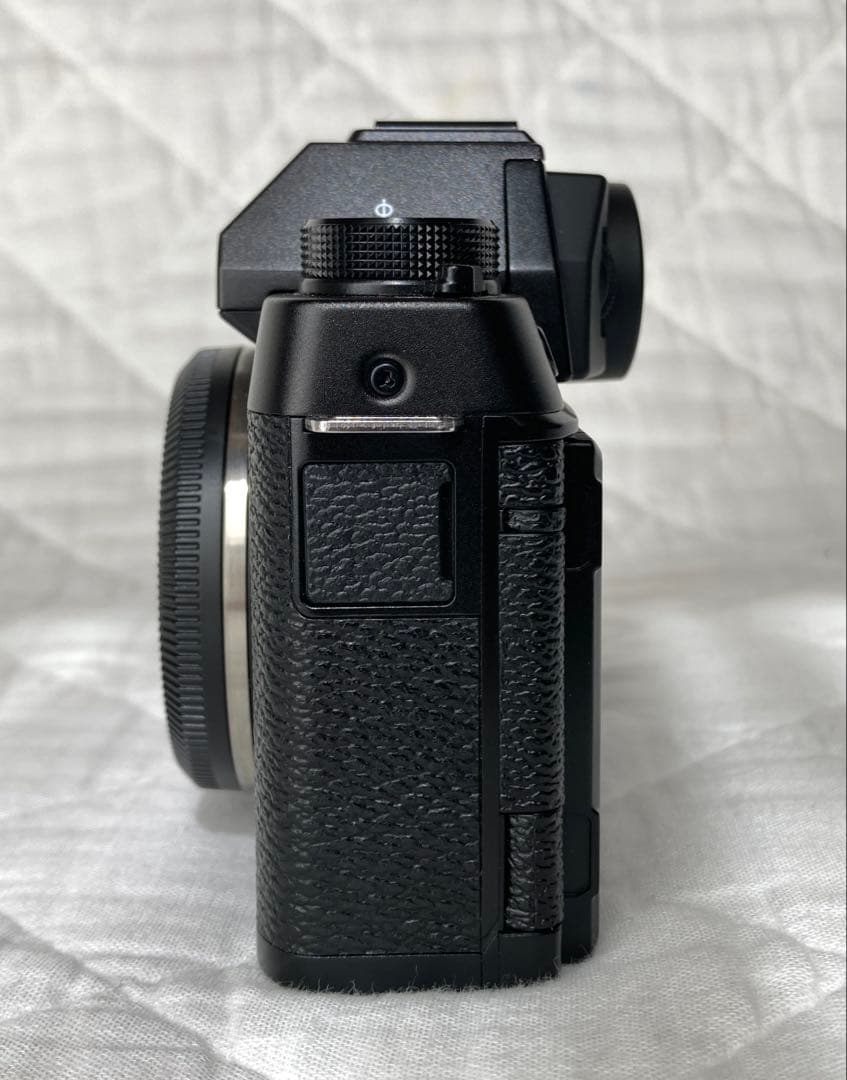 FUJIFILM X-T100 黒 ＋ XC 15-45mm レンズキット