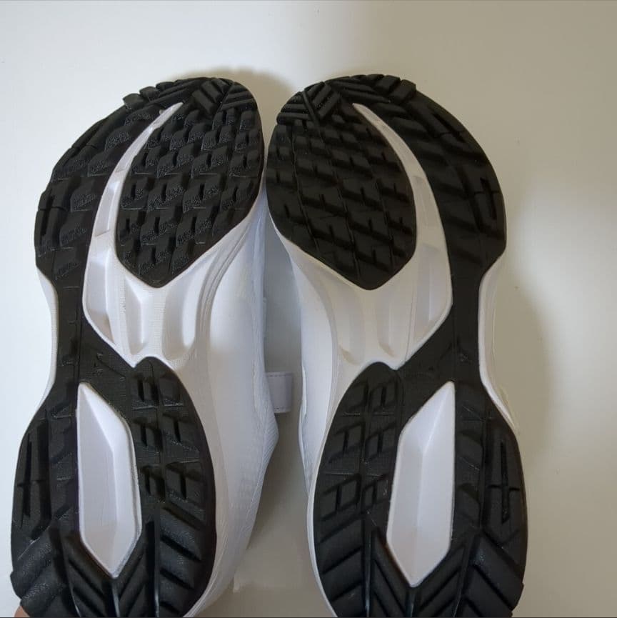 MIZUNO トレーニングシューズ 25センチ 新品