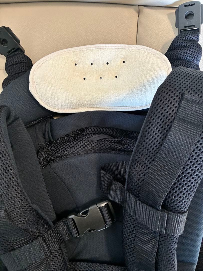 ブラック メッシュ 抱っこ紐