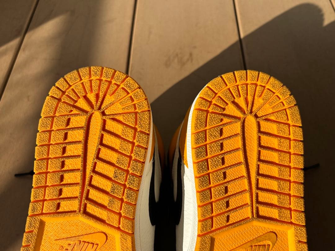 靴 (HR_mam_ )Air Jordan 1 High OG Taxi