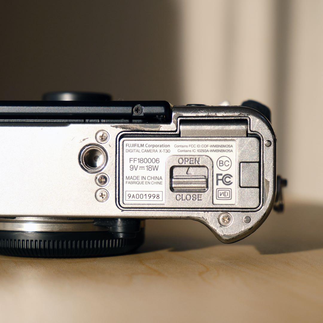FUJIFILM X-T30 シルバー XC15-45mmレンズ・64Gカード付