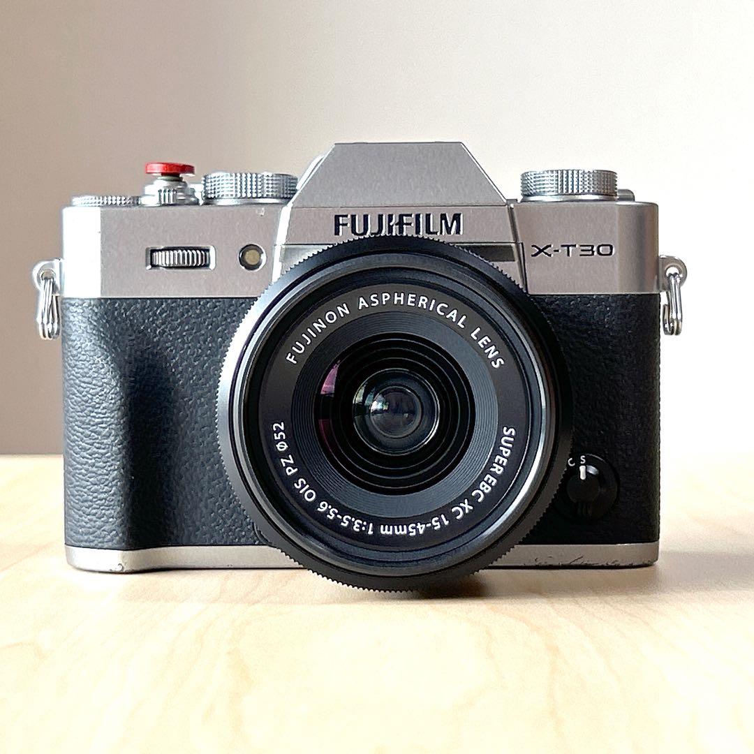 FUJIFILM X-T30 シルバー XC15-45mmレンズ・64Gカード付