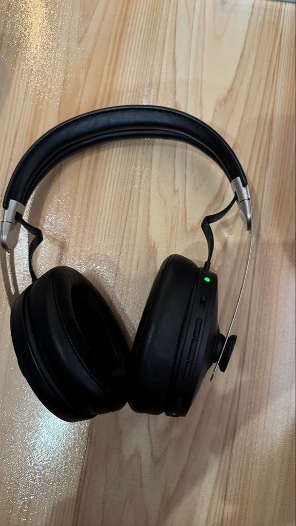 い*い様 Sennheiser Momentum Wireless 3 ブラック