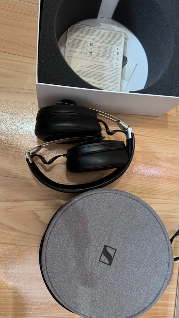い*い様 Sennheiser Momentum Wireless 3 ブラック