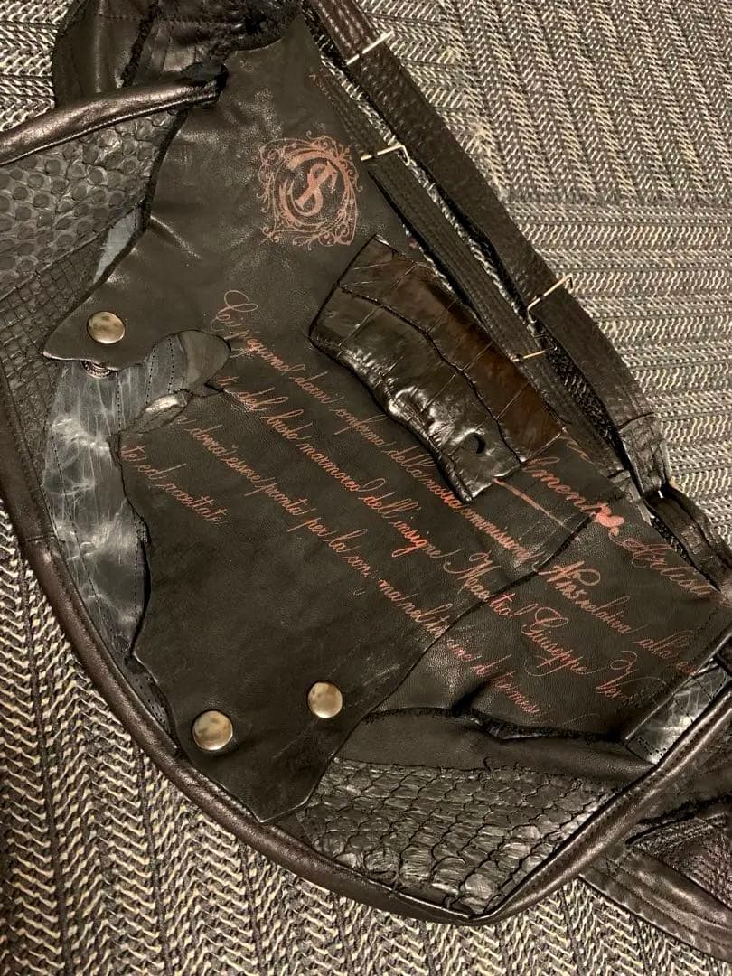 all leather shoulder × body 2way bag